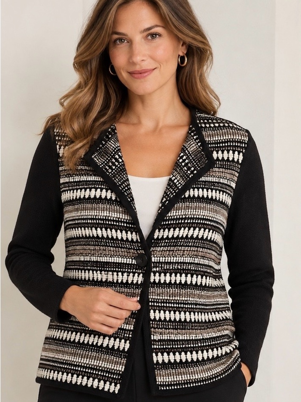 Chico’s Size 2 Black White Textured Knit Cardigan Jacket One Button